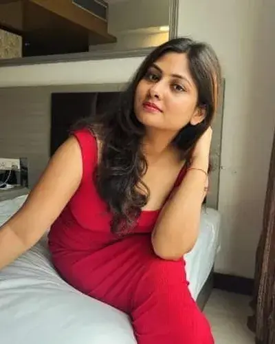Escort Service In Valangaiman